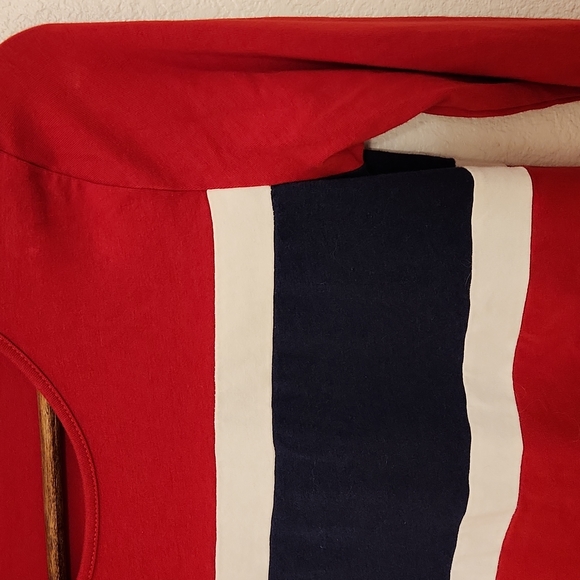 Hearts and Hips Long Sleeve Tee - Picture 3 of 5